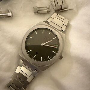 MVMT Men’s Silver Watch